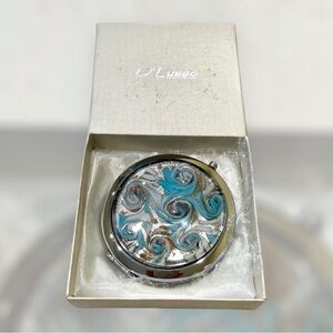 D'Lusso Designs Blue and Silver Compact Mirror